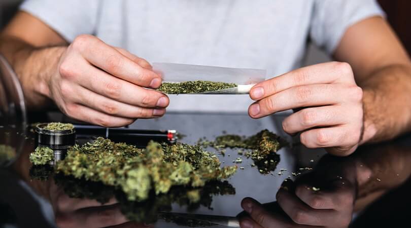 weedsmart_image_How to Roll a Joint